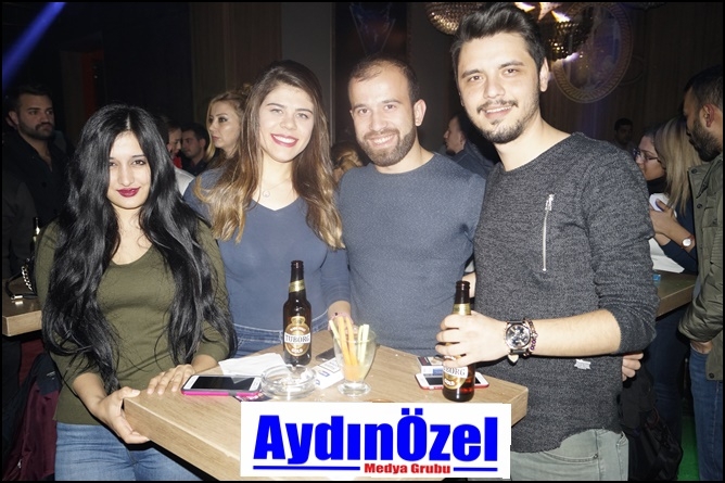 Club Gece'de Derya ULUĞ Rüzgarı - Foto Galeri galerisi resim 6