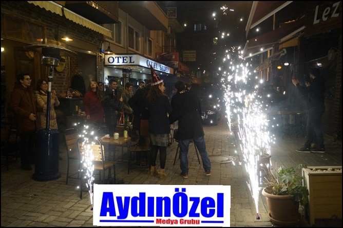 Voobee Cafe Yılbaşı Eğlencesi galerisi resim 5