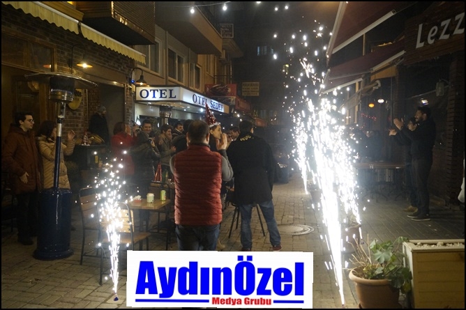 Voobee Cafe Yılbaşı Eğlencesi galerisi resim 6