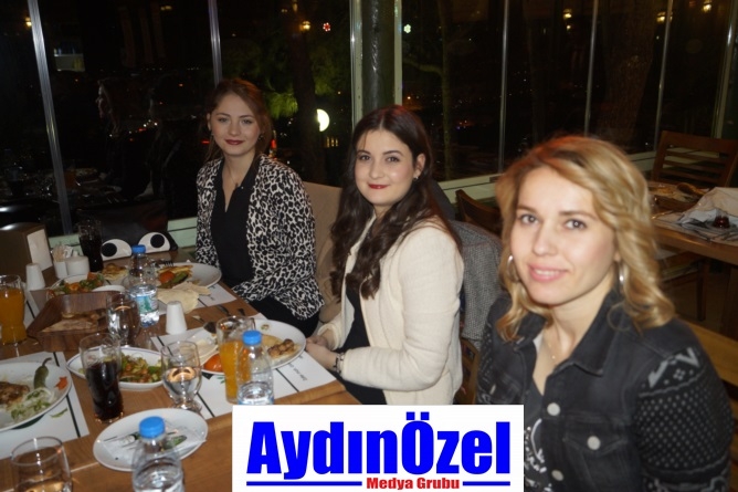 Yılmaz Tilki Nişan Gecesi galerisi resim 28