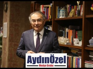 Prof. Dr. Nevzat Tarhan, “Yılın Yazarı” Seçildi